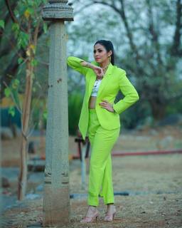 Sada feet photo thumbnail