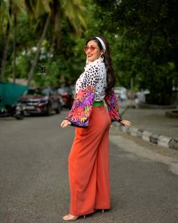 Sada feet photo thumbnail