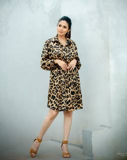 Sada feet photo thumbnail