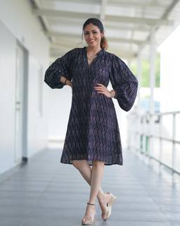 Sada feet photo thumbnail