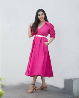 Sada feet photo thumbnail