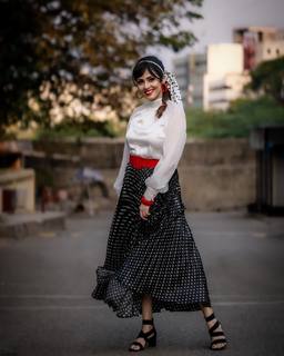 Sada feet photo thumbnail