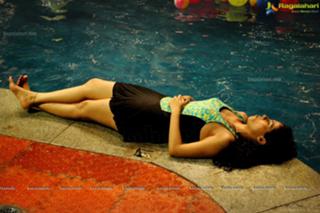 Sada feet photo thumbnail