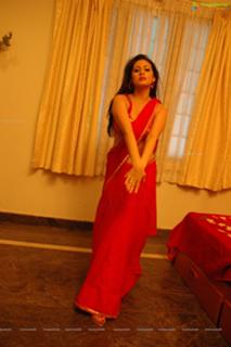 Sada feet photo thumbnail