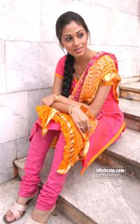 Sada feet photo thumbnail