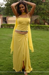 Sada feet photo thumbnail