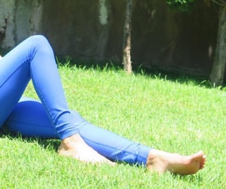 Sadaf Taherian feet photo thumbnail