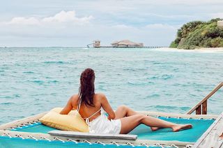 Sadaf Taherian feet photo thumbnail