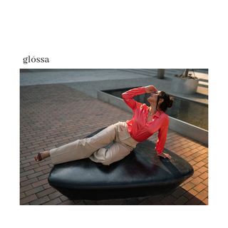 Sadaf Taherian feet photo thumbnail