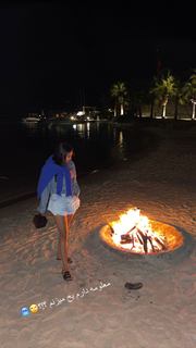 Sadaf Taherian feet photo thumbnail