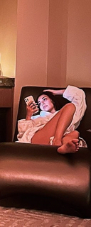 Sadaf Taherian feet photo thumbnail