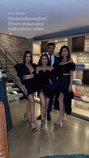 Sadaf Taherian feet photo thumbnail