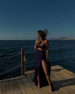 Sadaf Taherian feet photo thumbnail