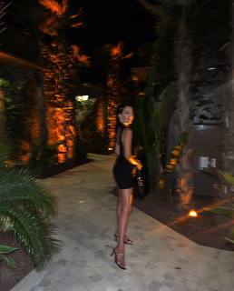 Sadaf Taherian feet photo thumbnail