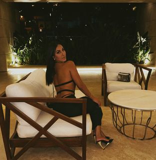 Sadaf Taherian feet photo 2
