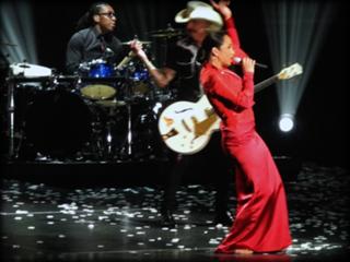 Sade feet photo thumbnail