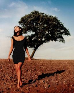 Sade feet photo thumbnail