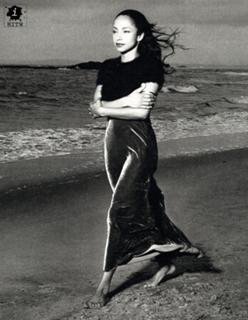 Sade feet photo thumbnail