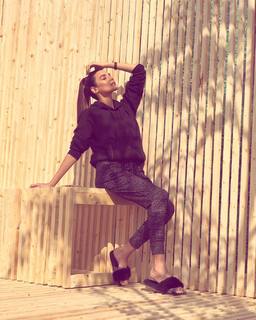 Sadia Khan feet photo 4