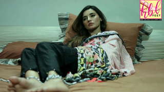 Sadia Khan feet photo 5