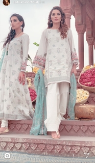 Sadia Khan feet photo 2