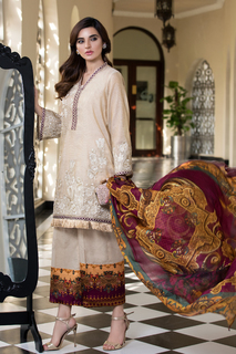 Sadia Khan feet photo 12