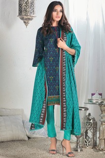 Sadia Khan feet photo 3