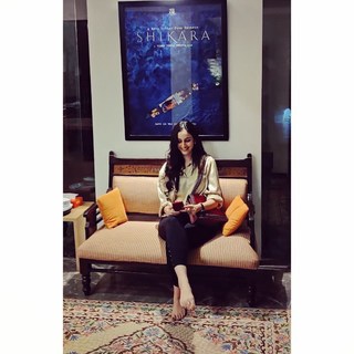 Sadia Khateeb feet photo 16