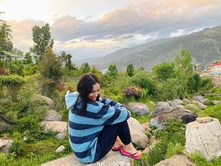 Sadia Khateeb feet photo 13