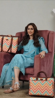 Sadia Khateeb feet photo 18
