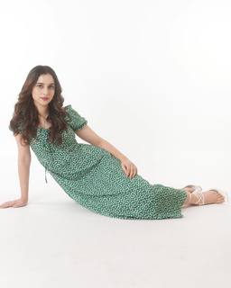 Sadia Khateeb feet photo 9