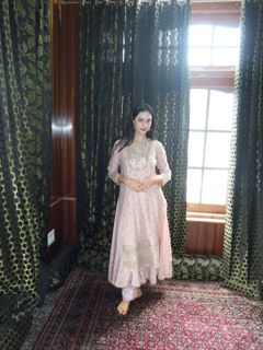 Sadia Khateeb feet photo 2