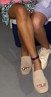 Sadie Crowell feet photo thumbnail