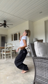 Sadie Crowell feet photo thumbnail