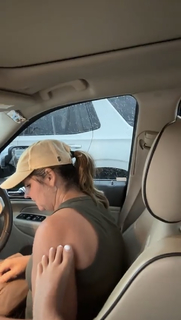 Sadie Crowell feet photo thumbnail