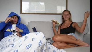 Sadie Crowell feet photo thumbnail