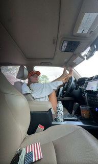 Sadie Crowell feet photo thumbnail