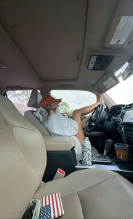 Sadie Crowell feet photo thumbnail