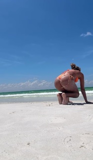 Sadie Crowell feet photo thumbnail