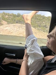 Sadie Crowell feet photo thumbnail