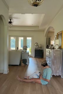 Sadie Crowell feet photo thumbnail