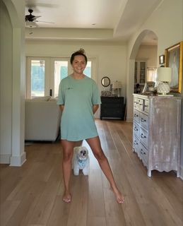 Sadie Crowell feet photo thumbnail