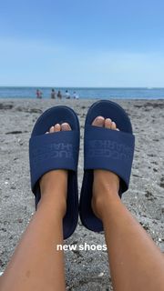 Sadie Crowell feet photo 4