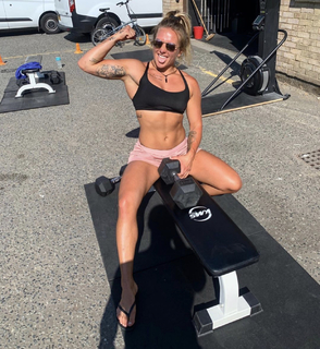Sadie Gibbs feet photo 14
