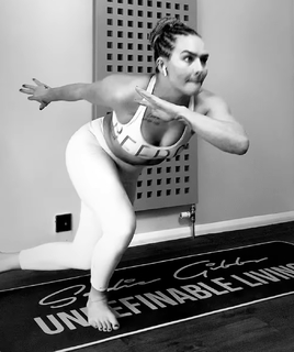 Sadie Gibbs feet photo 18