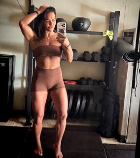 Sadie Gibbs feet photo 19