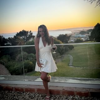 Sadie Gibbs feet photo 6