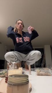 Sadie Mckenna feet photo thumbnail
