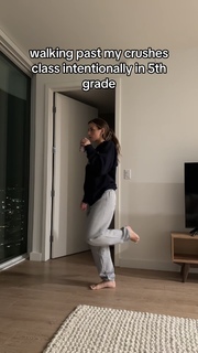 Sadie Mckenna feet photo thumbnail