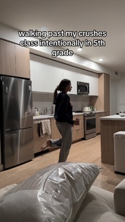 Sadie Mckenna feet photo thumbnail
